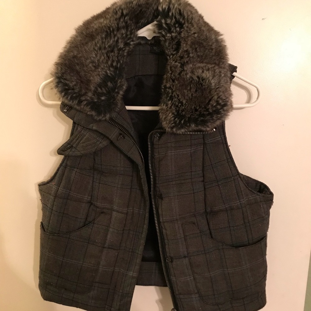Guess Jeans Faux Fur Vest